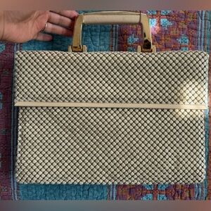 Vintage white and gold chain mesh purse